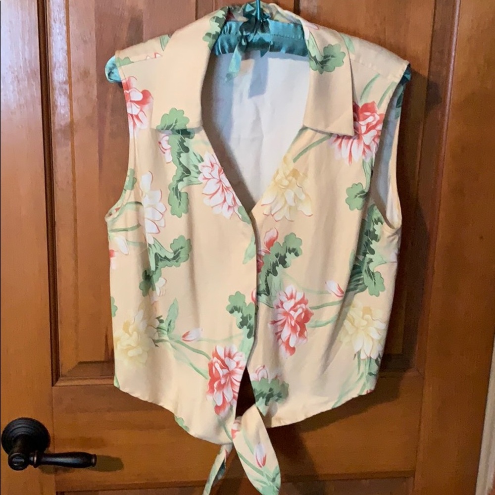 Tommy Bahama silk tie front sleeveless blouse